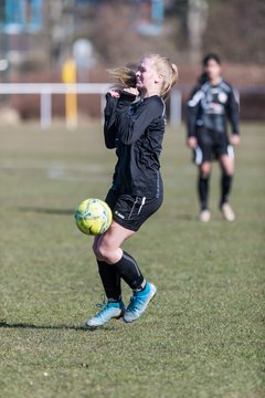 Bild 152 - wBJ Holstein Kiel II - Kieler MTV : Ergebnis: 2:1